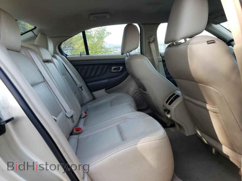 2011 Ford TAURUS (VIN 1FAHP2EW6BG126435) — photo 10 of 13