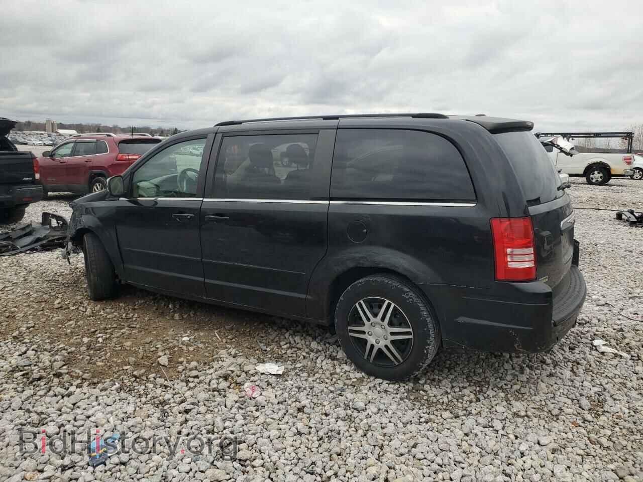 2008 CHRYSLER MINIVAN - VIN: 2A8HR54P88R602460 - Фото 2