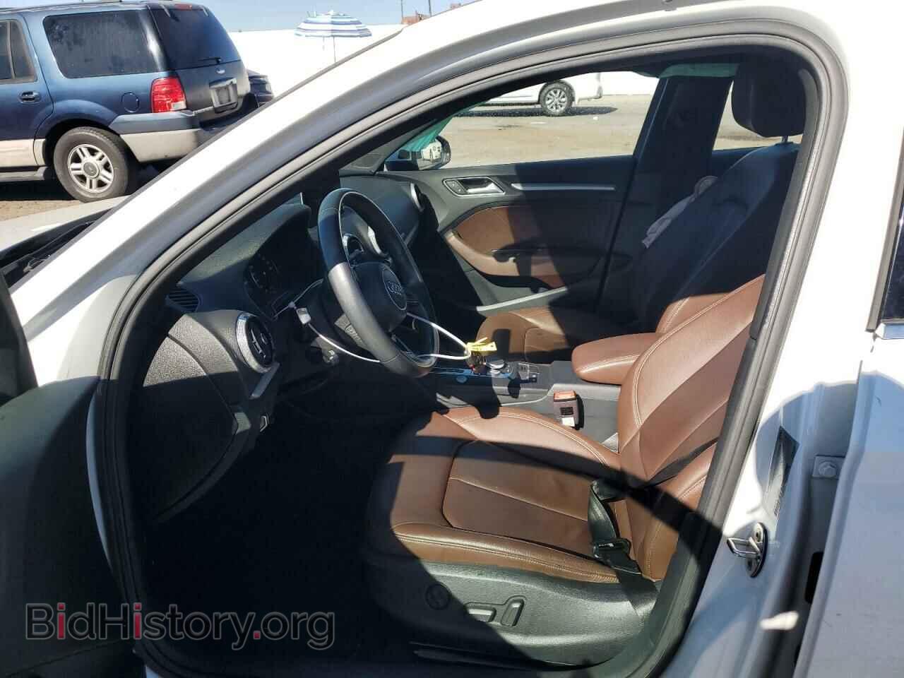 2019 AUDI A3 - VIN: WAUBEGFFXKA096468 - Фото 7