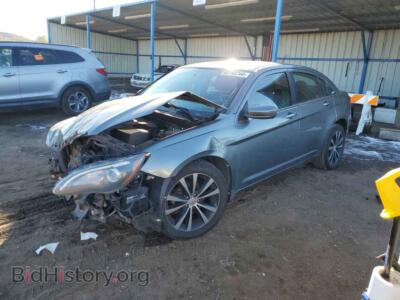 2013 Chrysler 200 Touring, серебристый — VIN 1C3CCBBG5DN751697, Copart