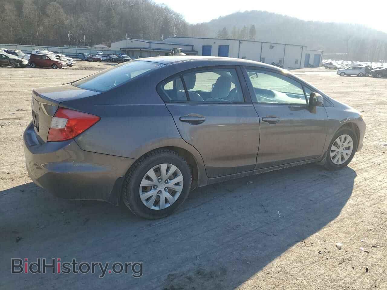 2012 HONDA CIVIC - VIN: 2HGFB2F50CH572075 - Фото 3