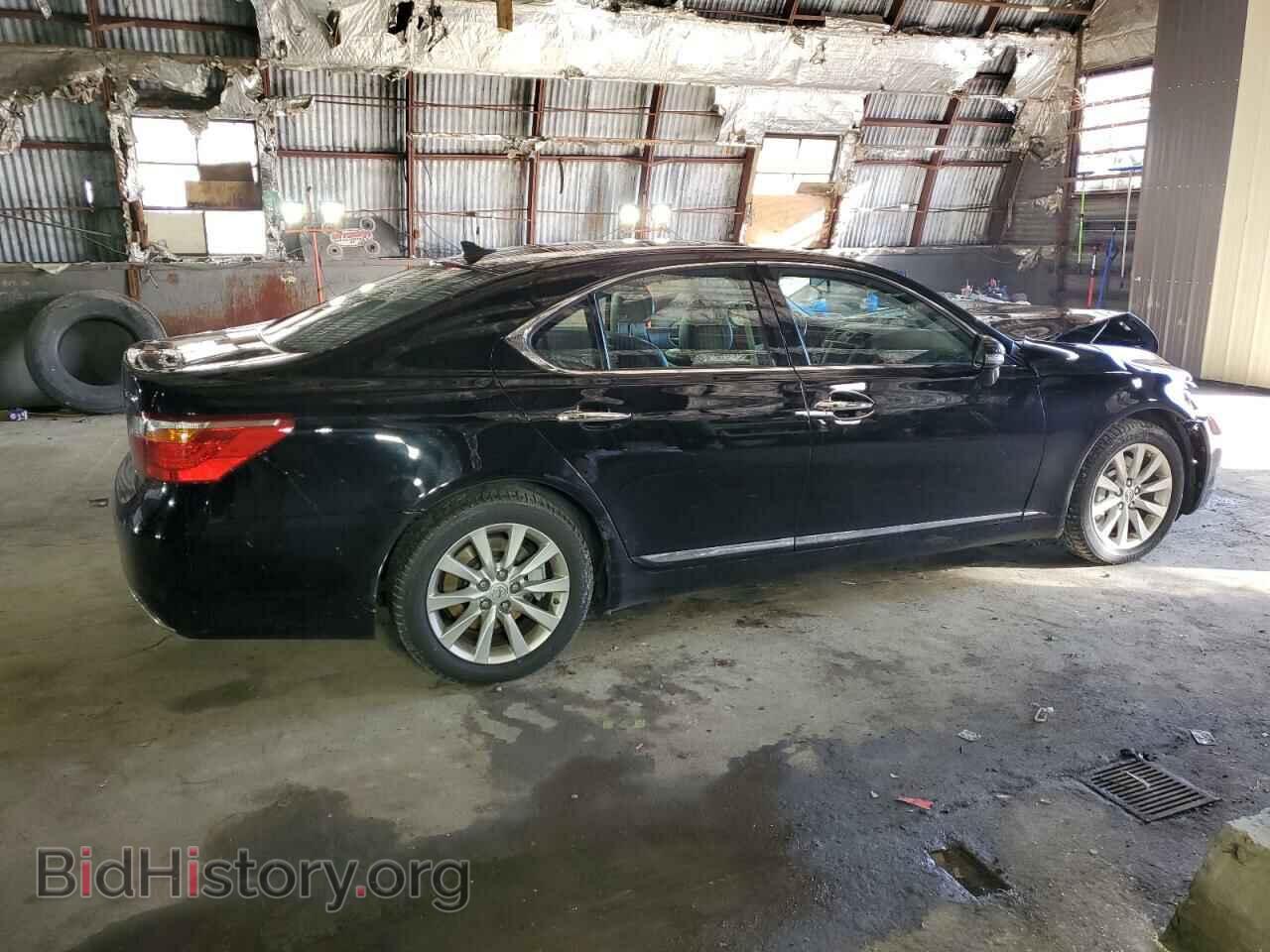 2012 LEXUS LS460 - VIN: JTHCL5EF3C5013958 - Photo 3