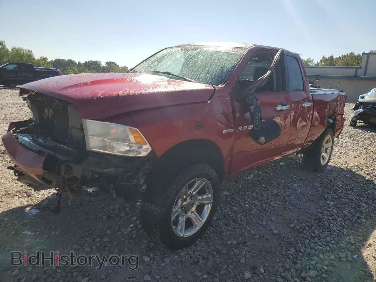 Photo 1D3HV18TX9S822841 - DODGE All Models 2009