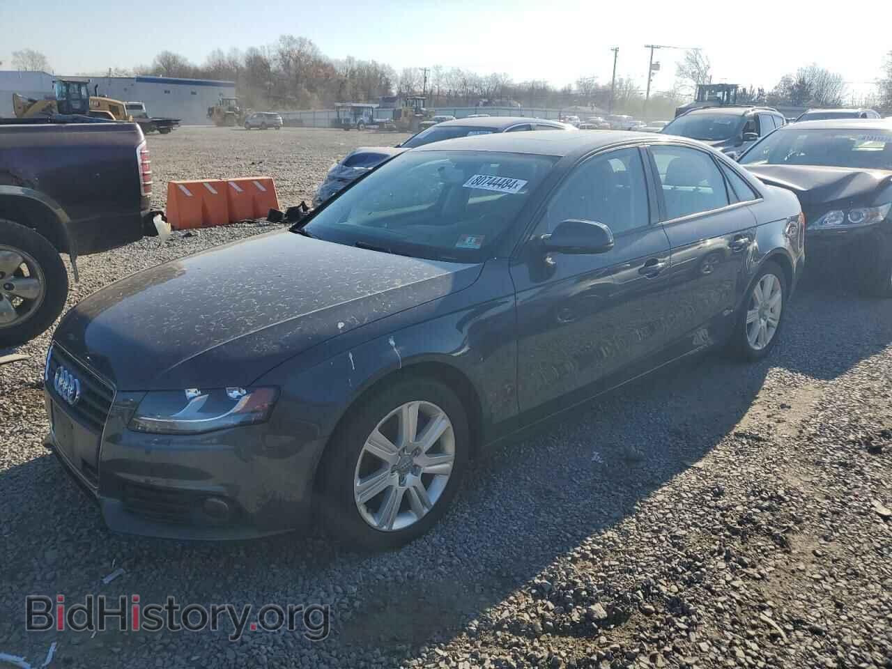 Photo WAUDFAFL9BN035937 - AUDI A4 2011