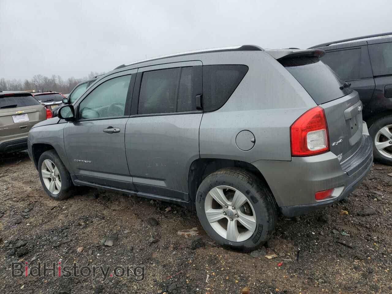 2011 JEEP COMPASS - VIN: 1J4NF1FB6BD202009 - Photo 2