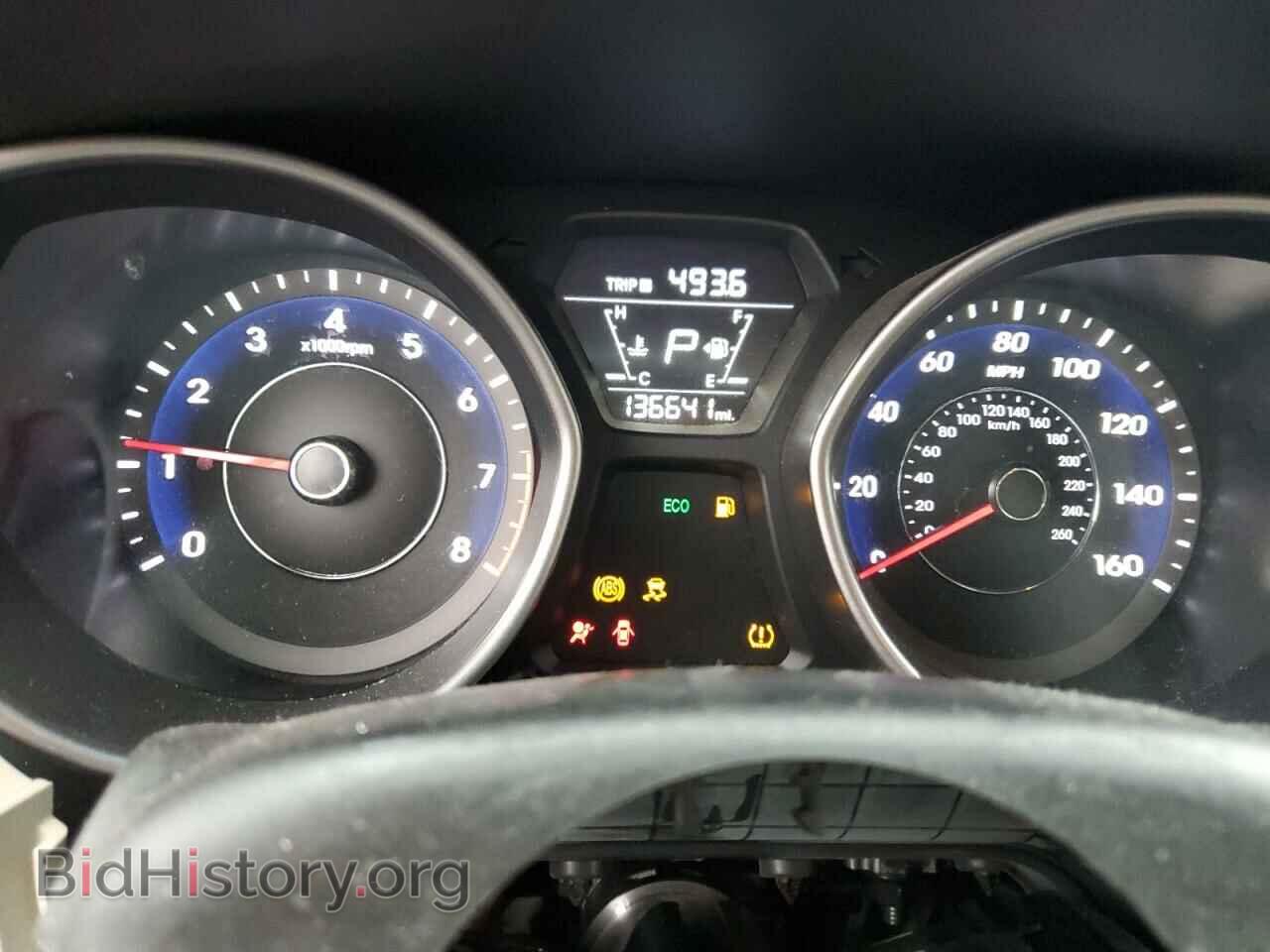2016 HYUNDAI ELANTRA - VIN: 5NPDH4AE3GH676015 - Фото 9
