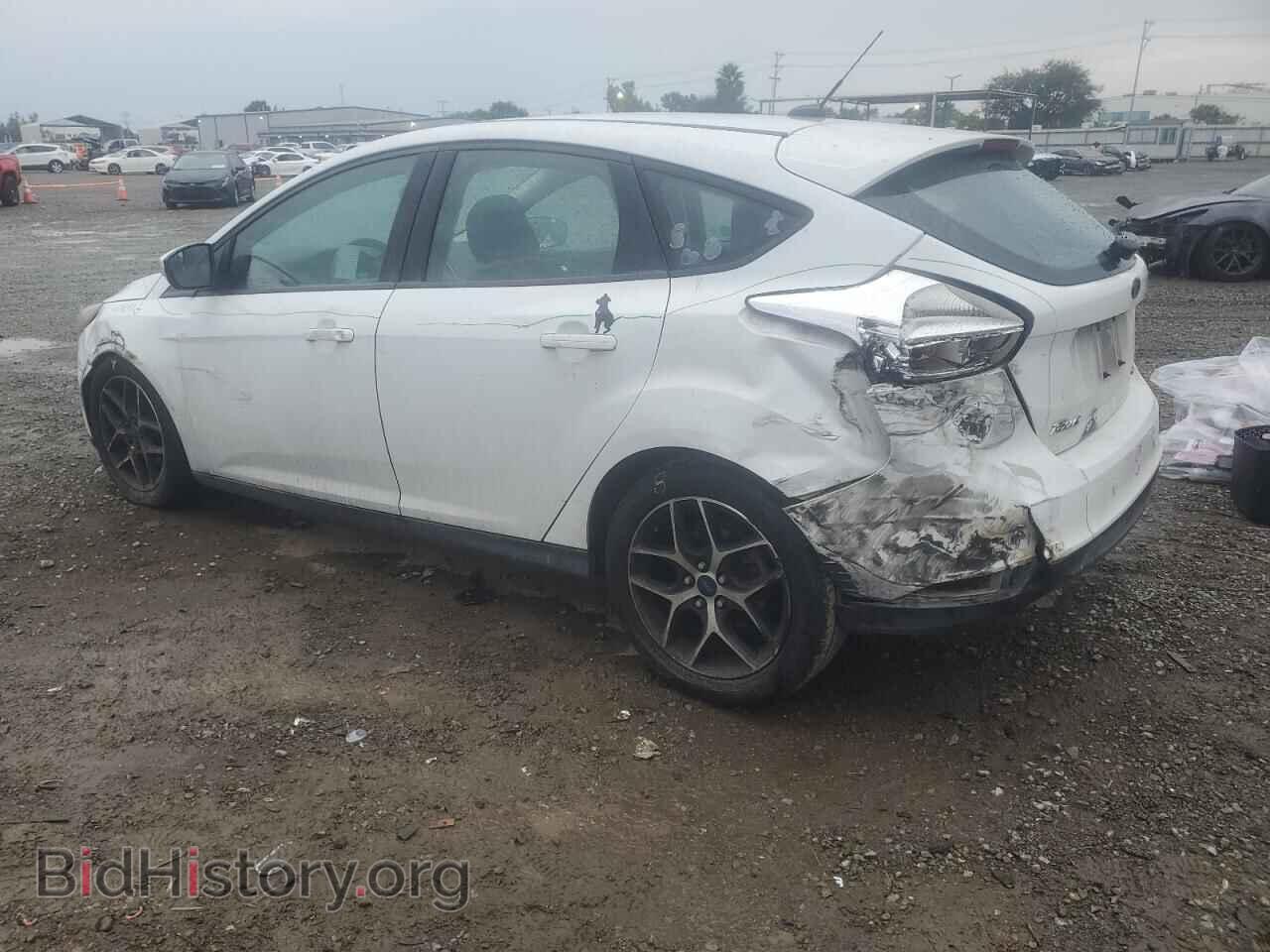 2017 FORD FOCUS - VIN: 1FADP3M2XHL230400 - Фото 2