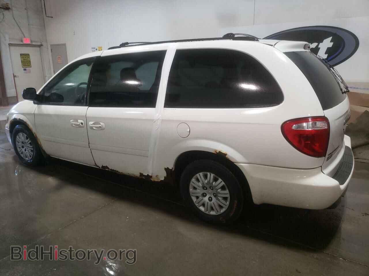 2006 CHRYSLER MINIVAN - VIN: 2A4GP44R36R852622 - Photo 2