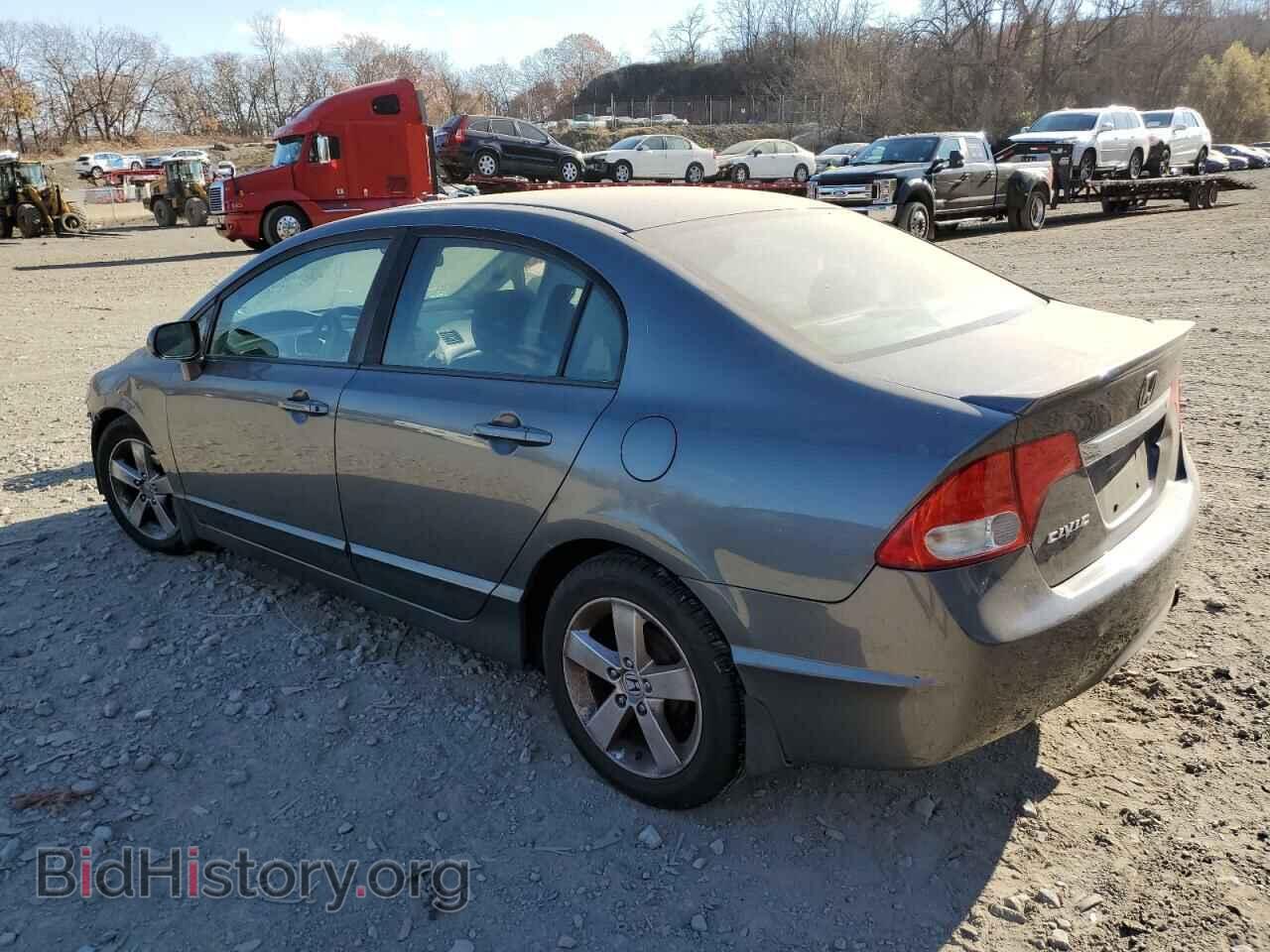2011 HONDA CIVIC - VIN: 19XFA1F68BE007054 - Фото 2