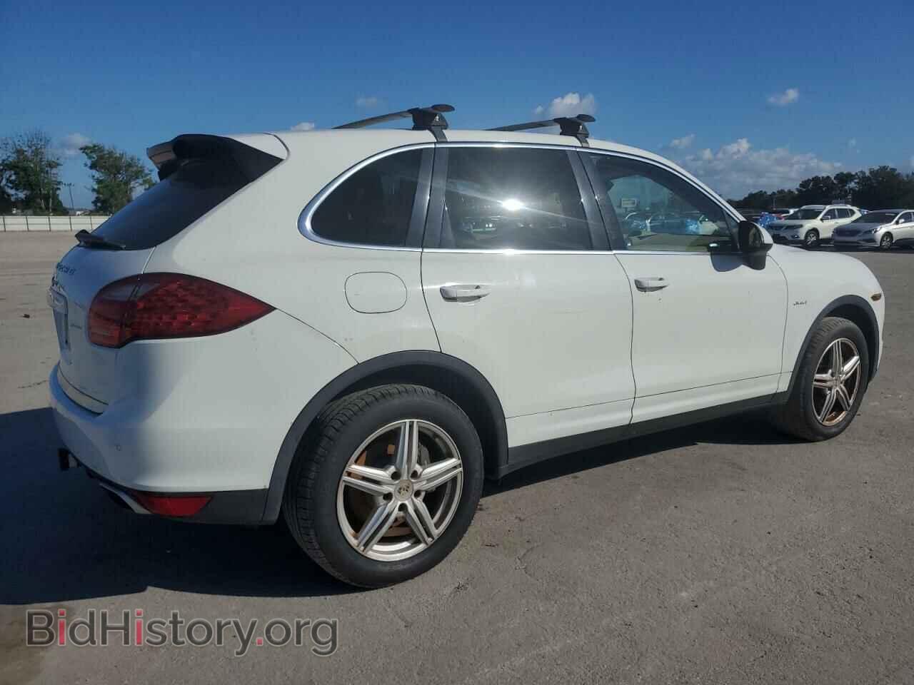 2013 PORSCHE CAYENNE - VIN: WP1AF2A25DLA23372 - Photo 3