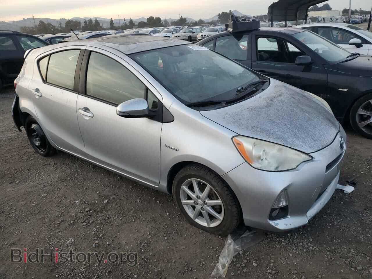 2012 TOYOTA PRIUS - VIN: JTDKDTB3XC1010247 - Фото 4