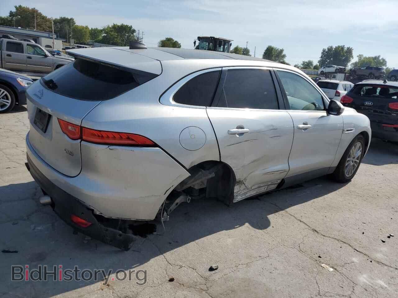2020 JAGUAR F-PACE - VIN: SADCK2GX2LA642924 - Фото 3
