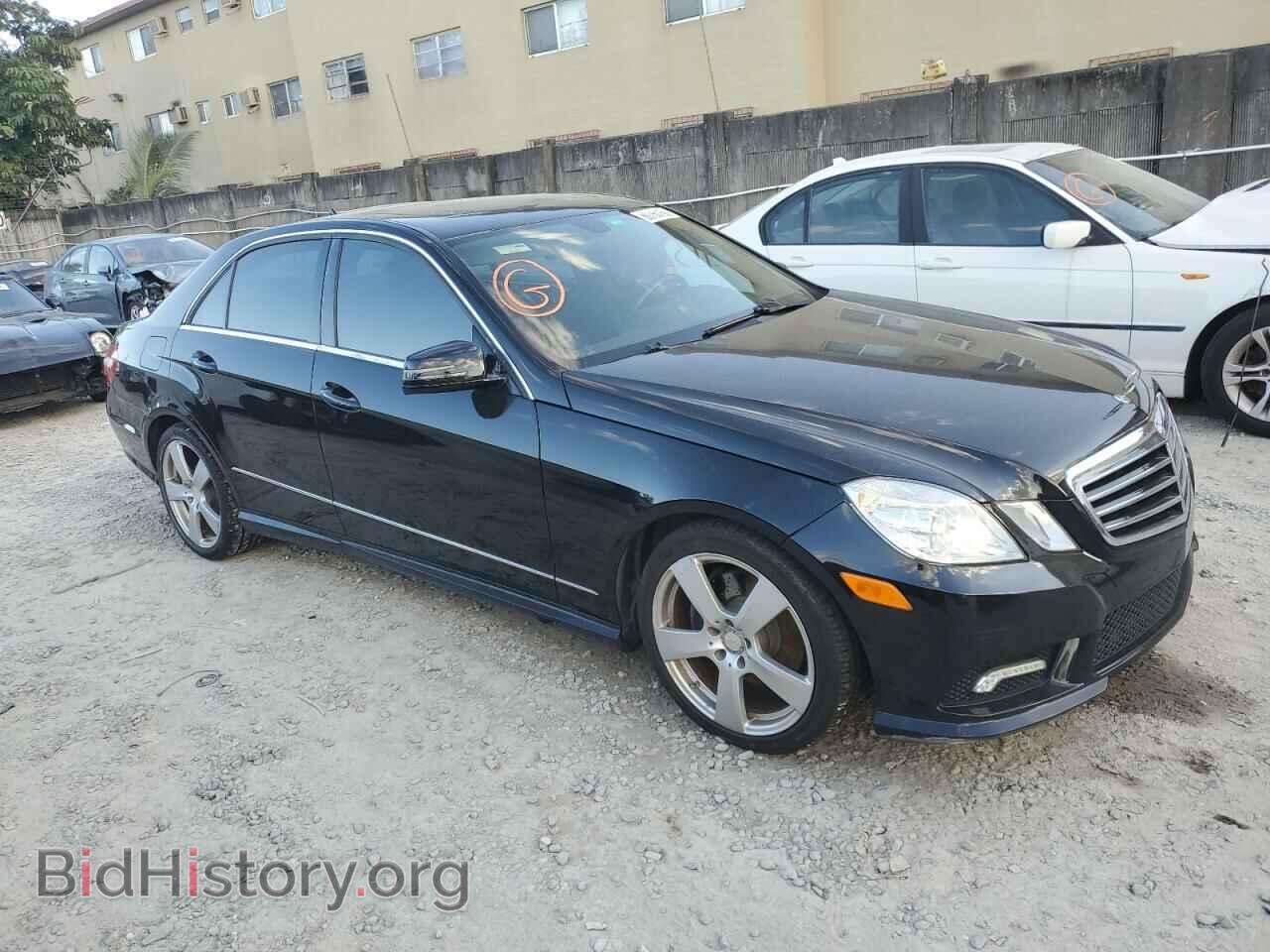 2011 MERCEDES-BENZ E-CLASS - VIN: WDDHF5GB1BA493986 - Фото 4