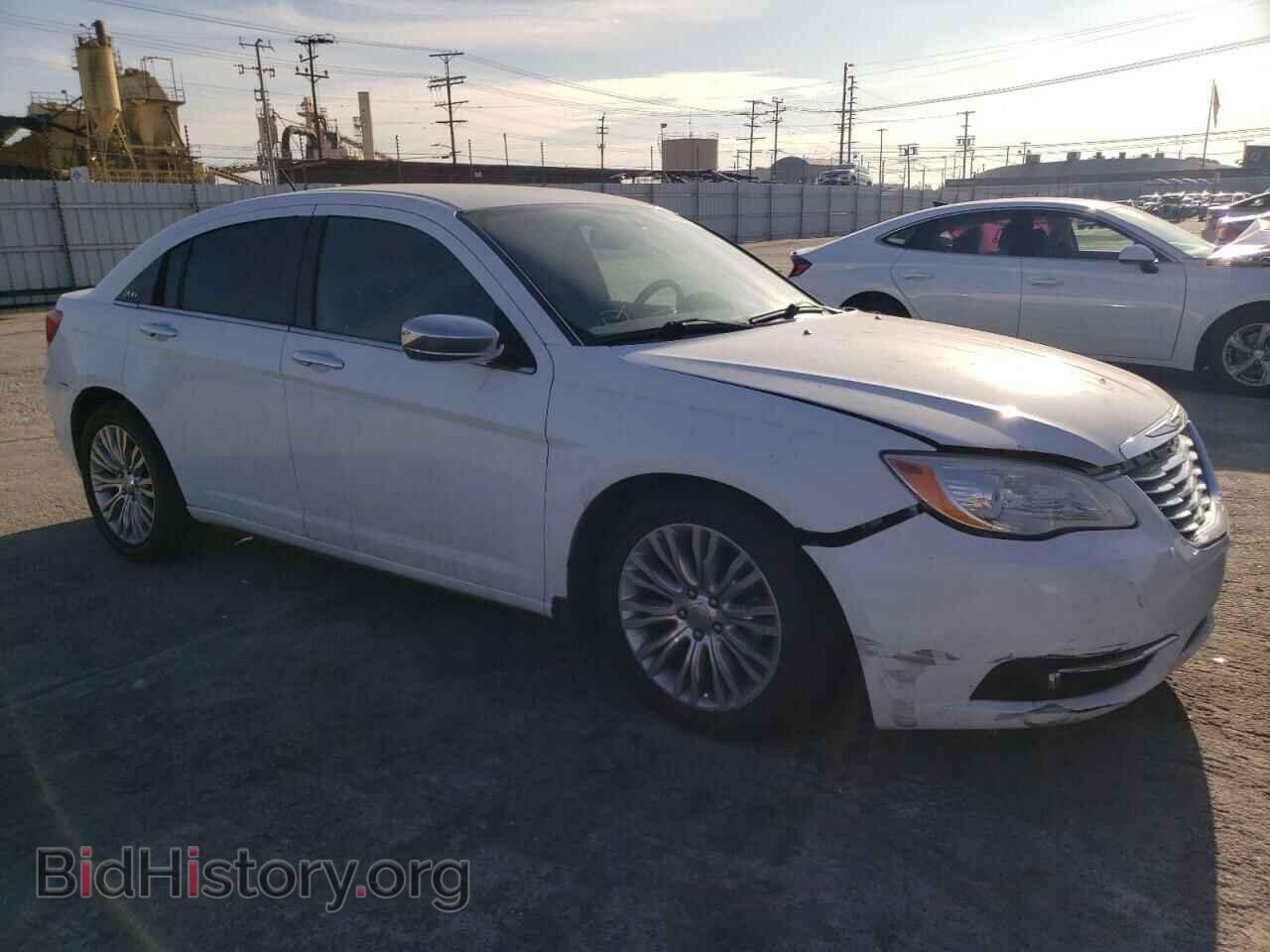 2013 CHRYSLER 200 - VIN: 1C3CCBCG9DN550304 - Фото 4