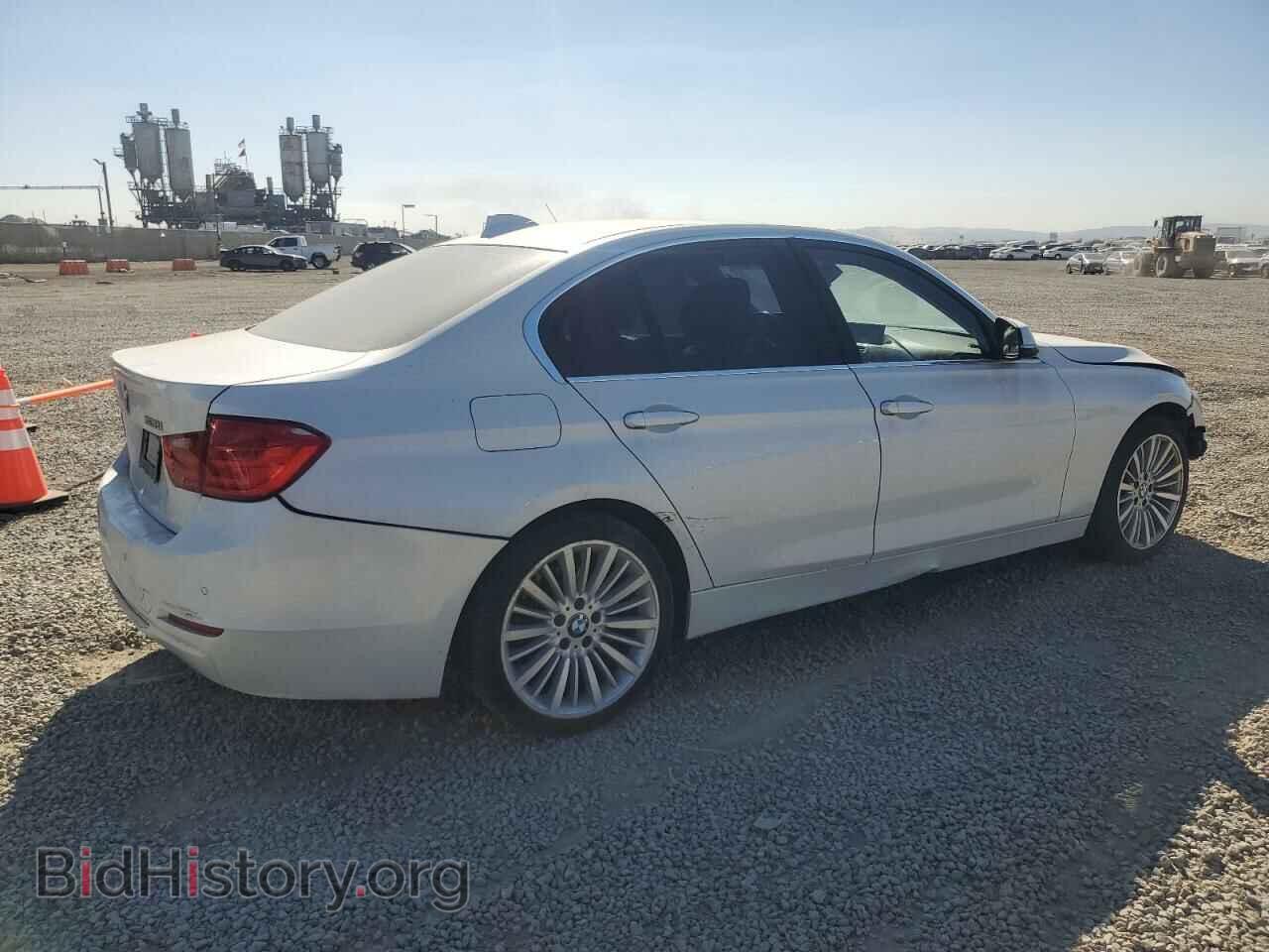 2014 BMW 3 SERIES - VIN: WBA3A5C59EP600039 - Фото 3