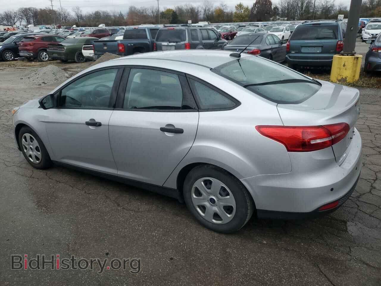 2016 FORD FOCUS - VIN: 1FADP3E29GL366109 - Фото 2