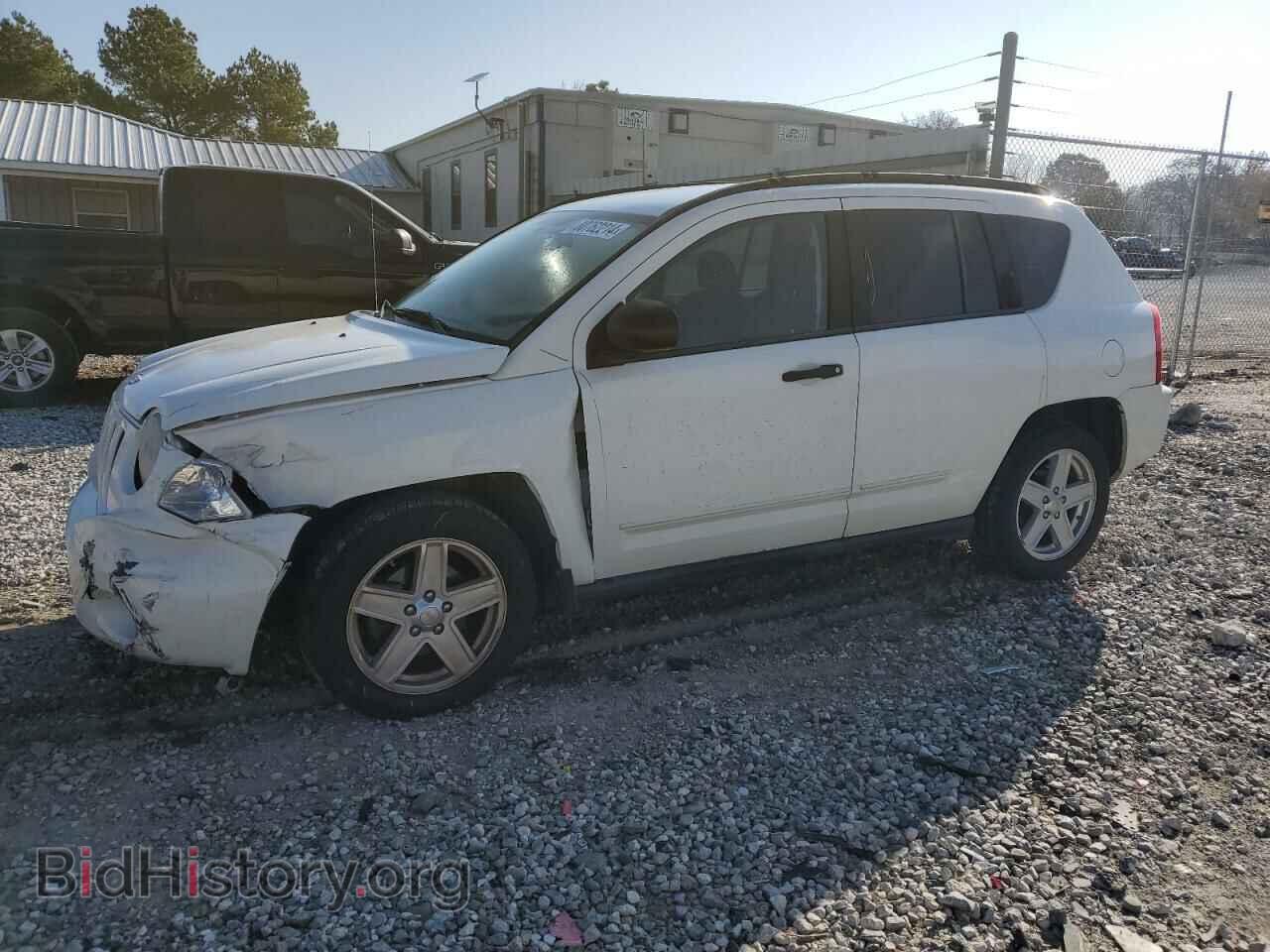 Фотография 1J8FF47W08D595035 - JEEP COMPASS 2008