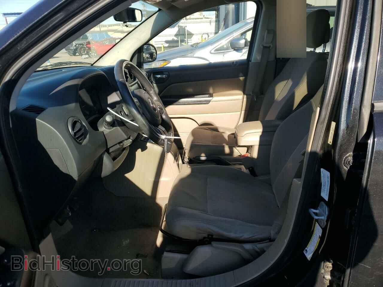 2011 JEEP COMPASS - VIN: 1J4NT1FB9BD142736 - Фото 7