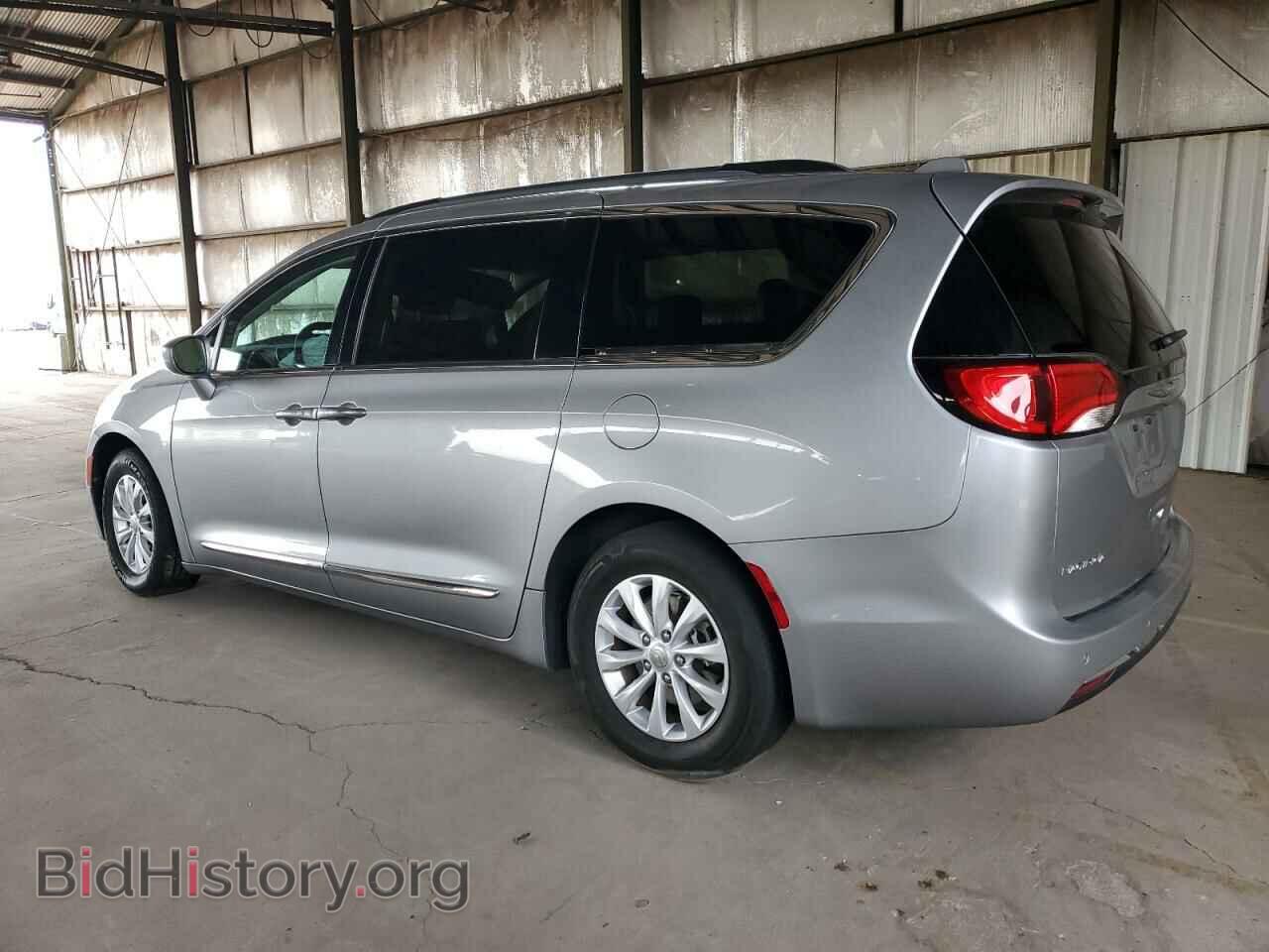 2017 CHRYSLER PACIFICA - VIN: 2C4RC1BG5HR540573 - Фото 2
