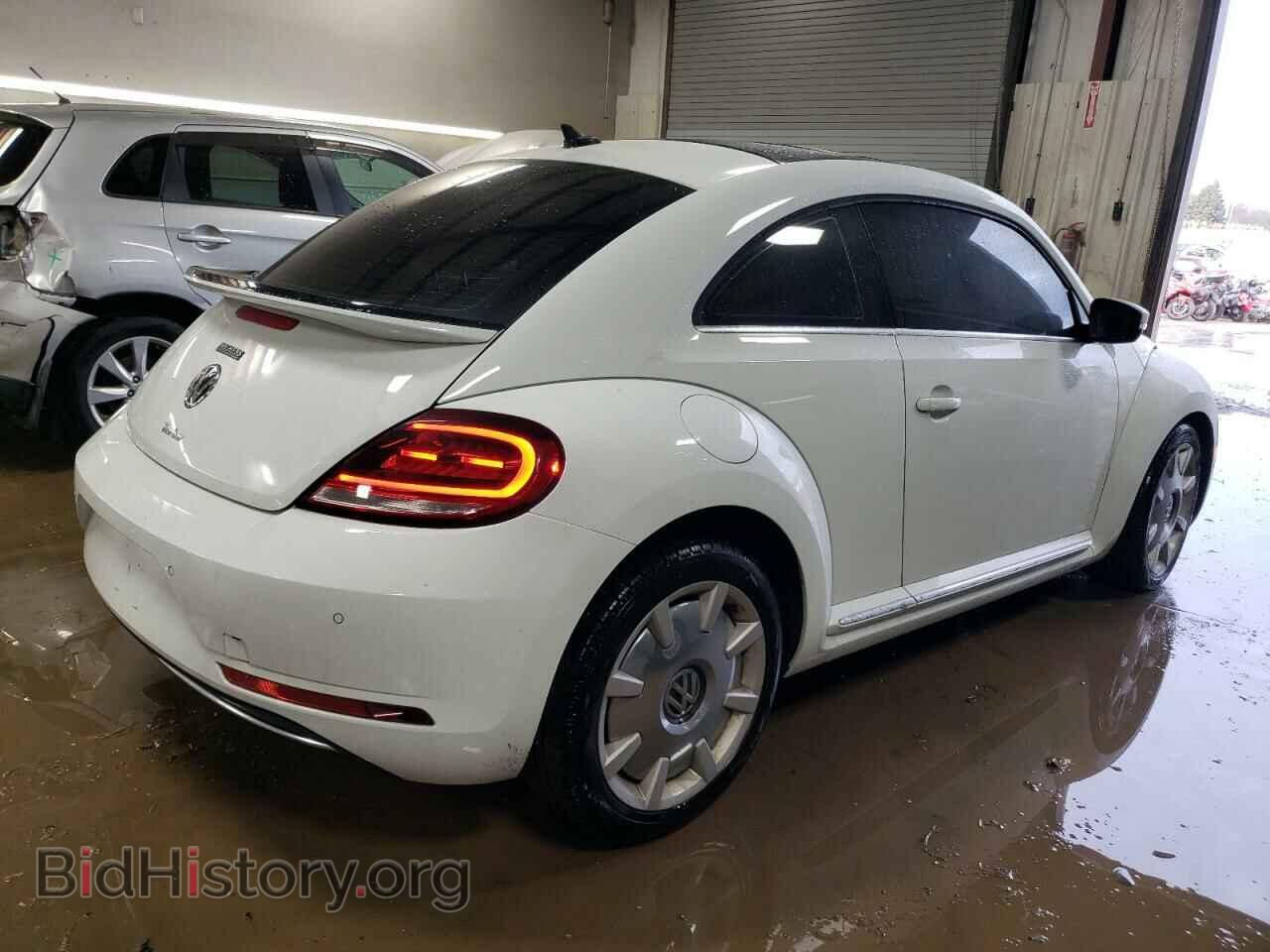 2019 VOLKSWAGEN BEETLE - VIN: 3VWJD7AT3KM720304 - Фото 3