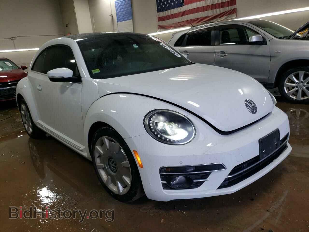 2019 VOLKSWAGEN BEETLE - VIN: 3VWJD7AT3KM720304 - Фото 4