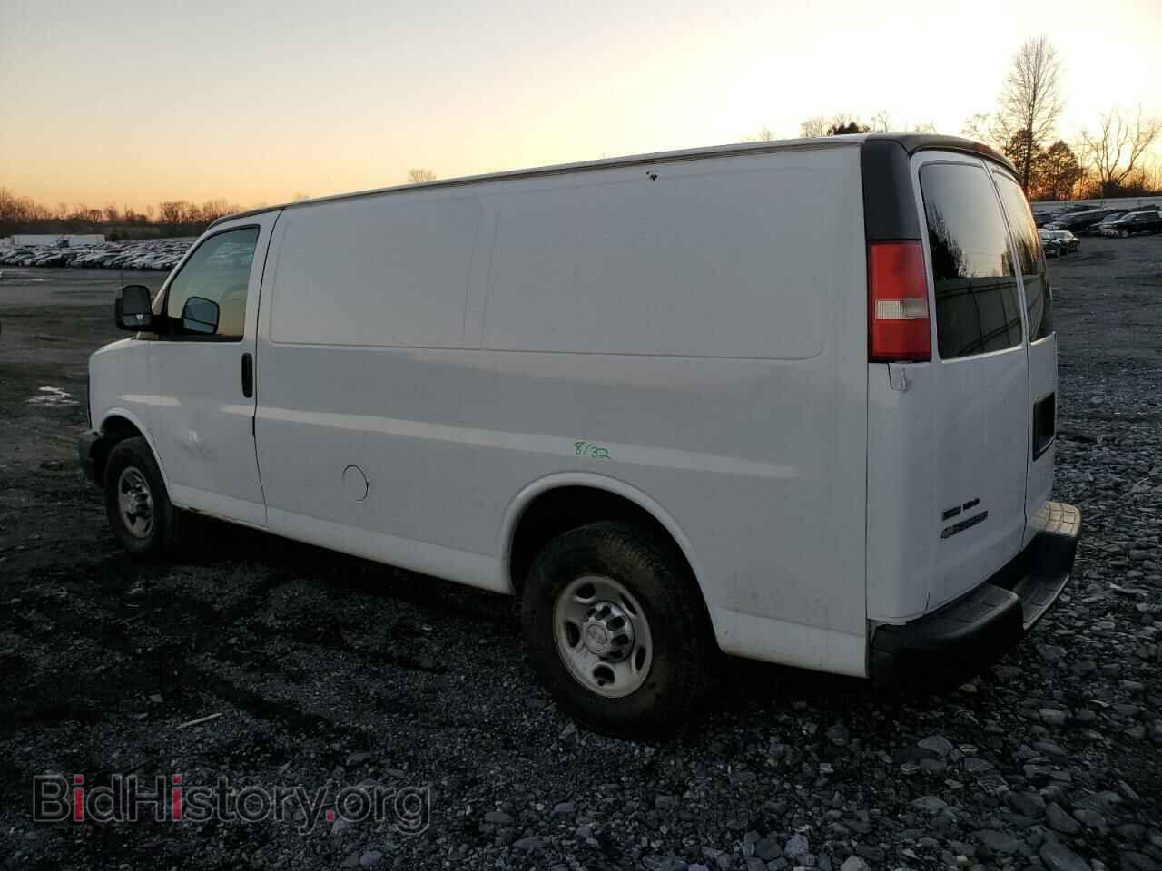 2010 CHEVROLET EXPRESS - VIN: 1GCZGFBA3A1157724 - Фото 2