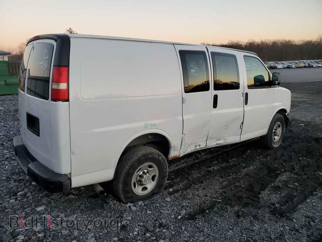 2010 CHEVROLET EXPRESS - VIN: 1GCZGFBA3A1157724 - Фото 3