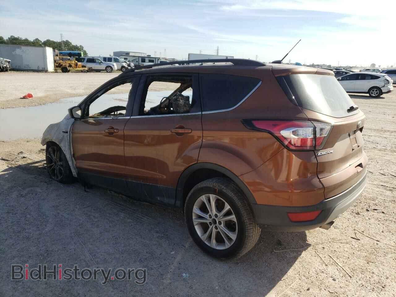 2017 FORD ESCAPE - VIN: 1FMCU0GD3HUC28049 - Photo 2