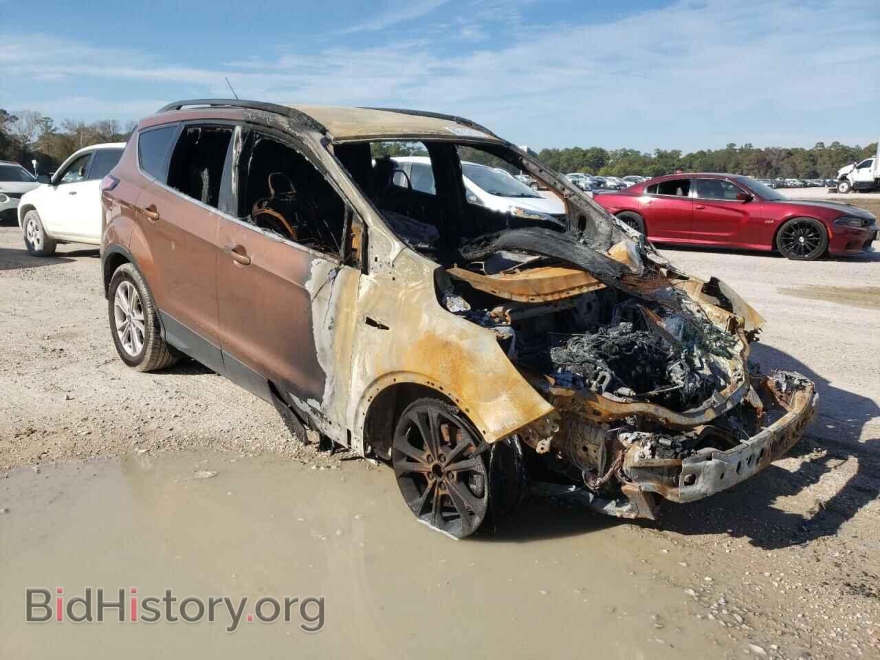 2017 FORD ESCAPE - VIN: 1FMCU0GD3HUC28049 - Photo 4