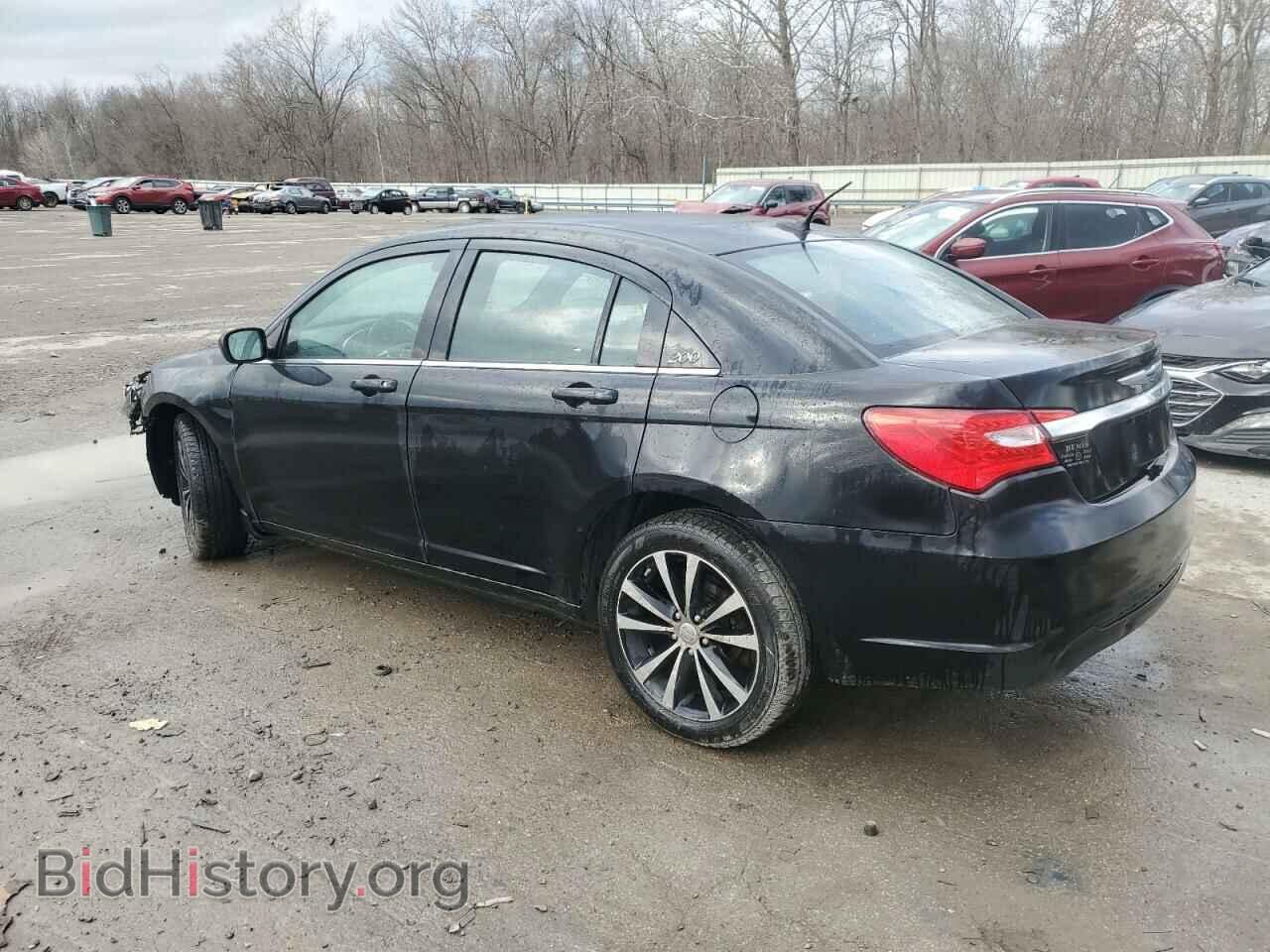 2013 CHRYSLER 200 - VIN: 1C3CCBBB6DN514026 - Фото 2