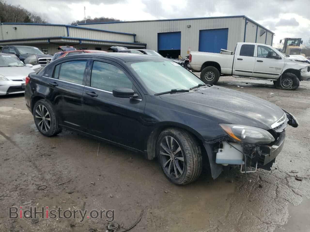 2013 CHRYSLER 200 - VIN: 1C3CCBBB6DN514026 - Фото 4
