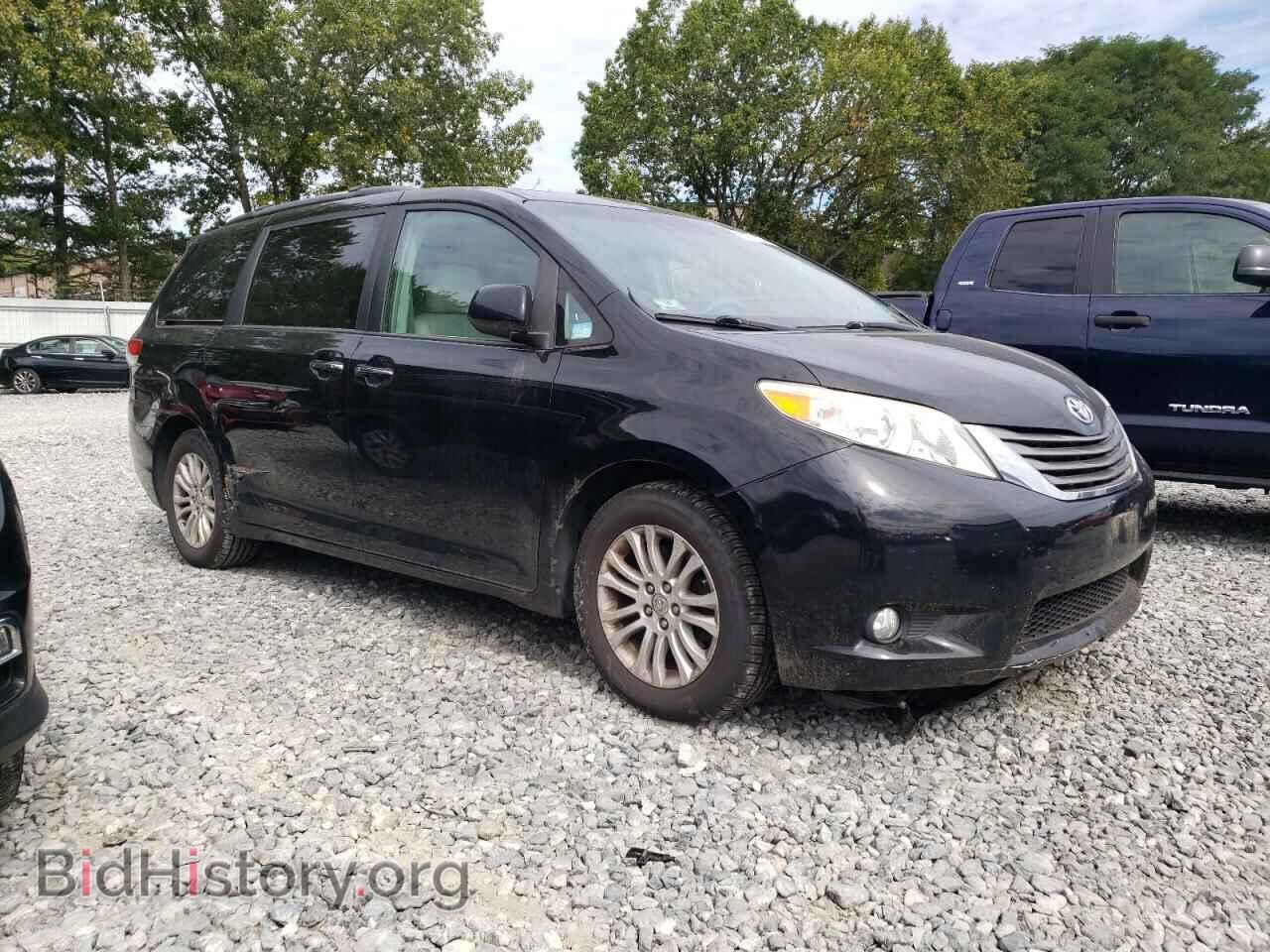 2011 TOYOTA All Models - VIN: 5TDYK3DC4BS171921 - Photo 4