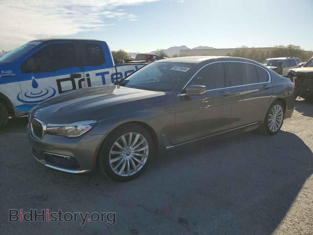 Photo WBA7E2C53GG714464 - BMW 7 SERIES 2016