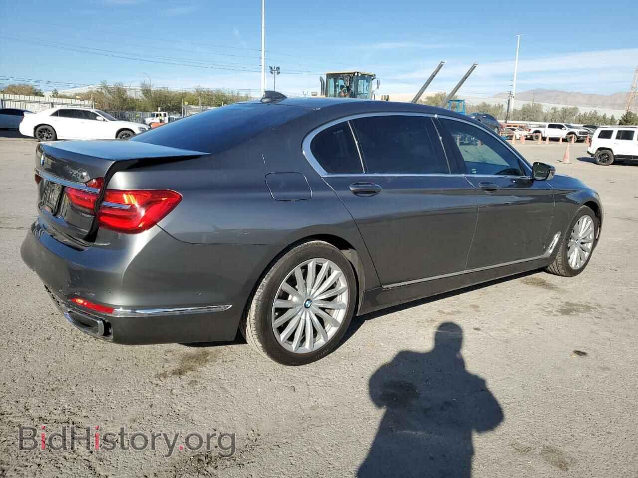 2016 BMW 7 SERIES - VIN: WBA7E2C53GG714464 - Фото 3