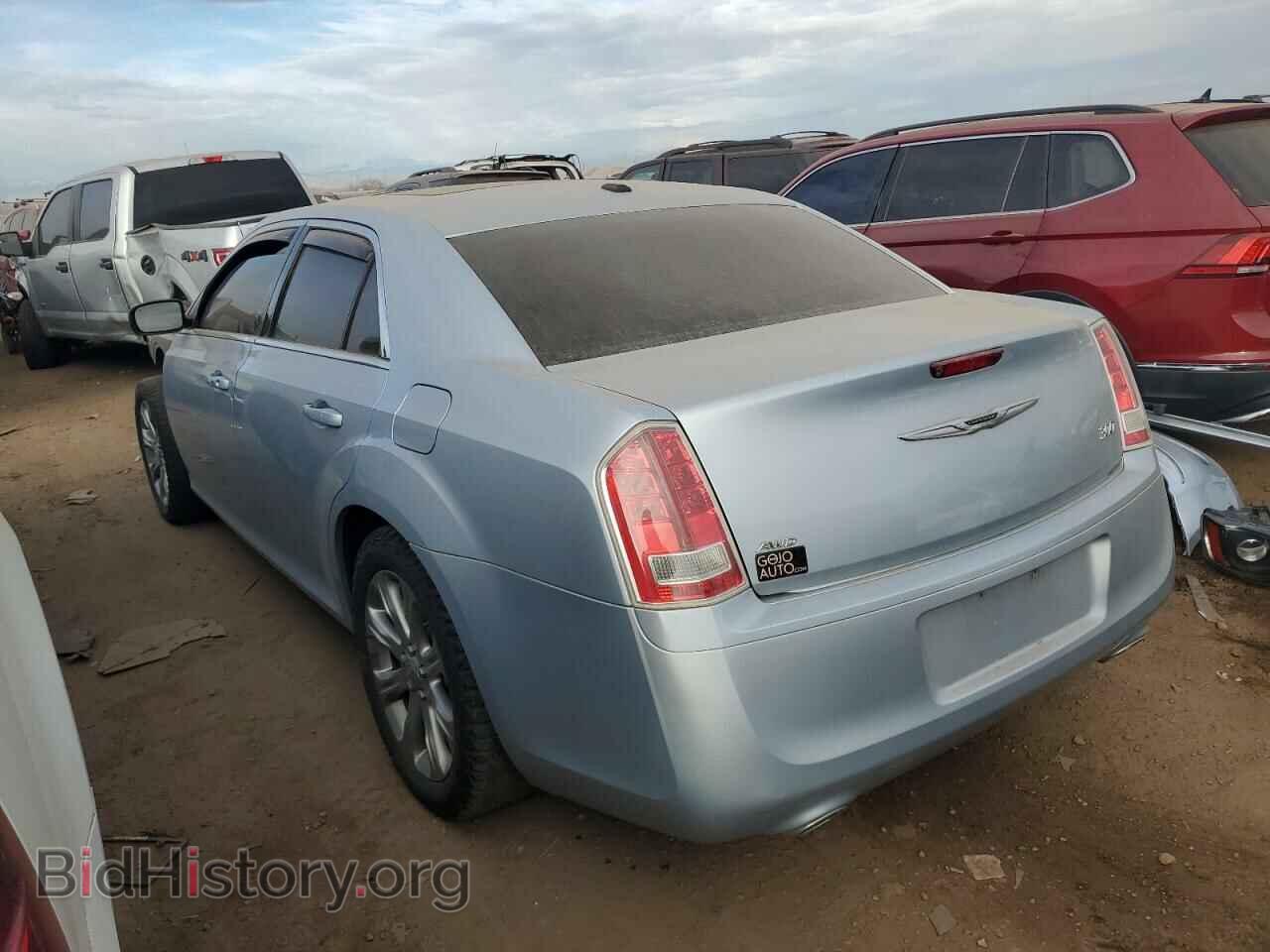 2013 CHRYSLER 300 - VIN: 2C3CCAGT9DH590456 - Фото 2