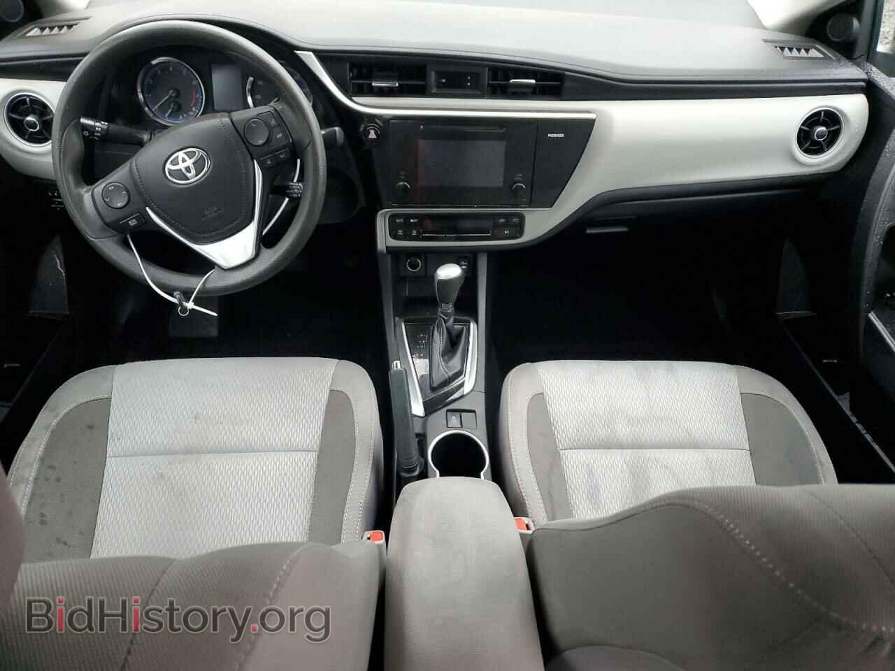 2017 TOYOTA COROLLA - VIN: 2T1BURHEXHC802428 - Photo 8