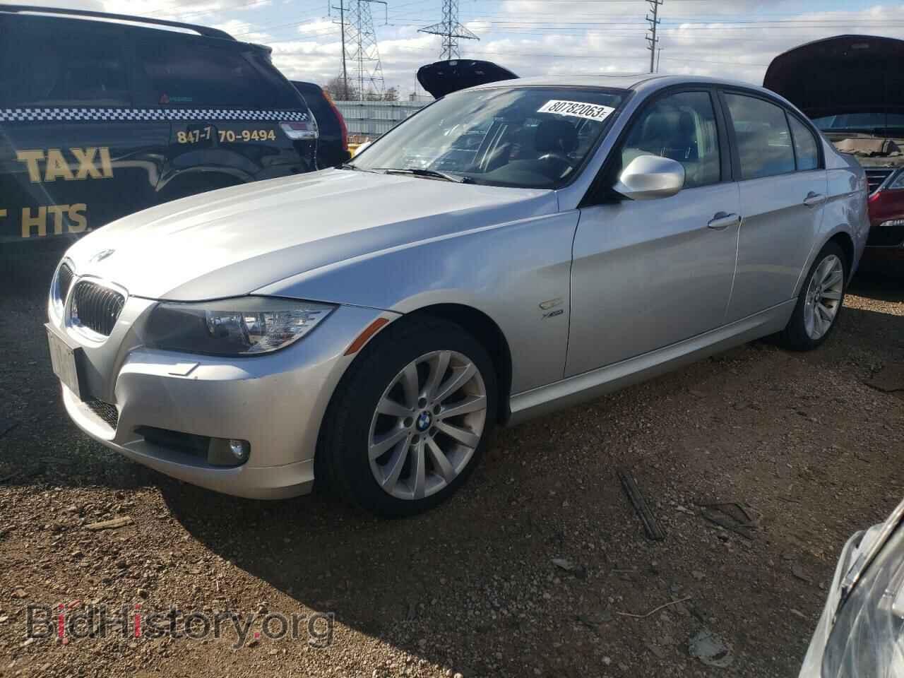 Photo WBAPK7C54BA820164 - BMW 3 SERIES 2011