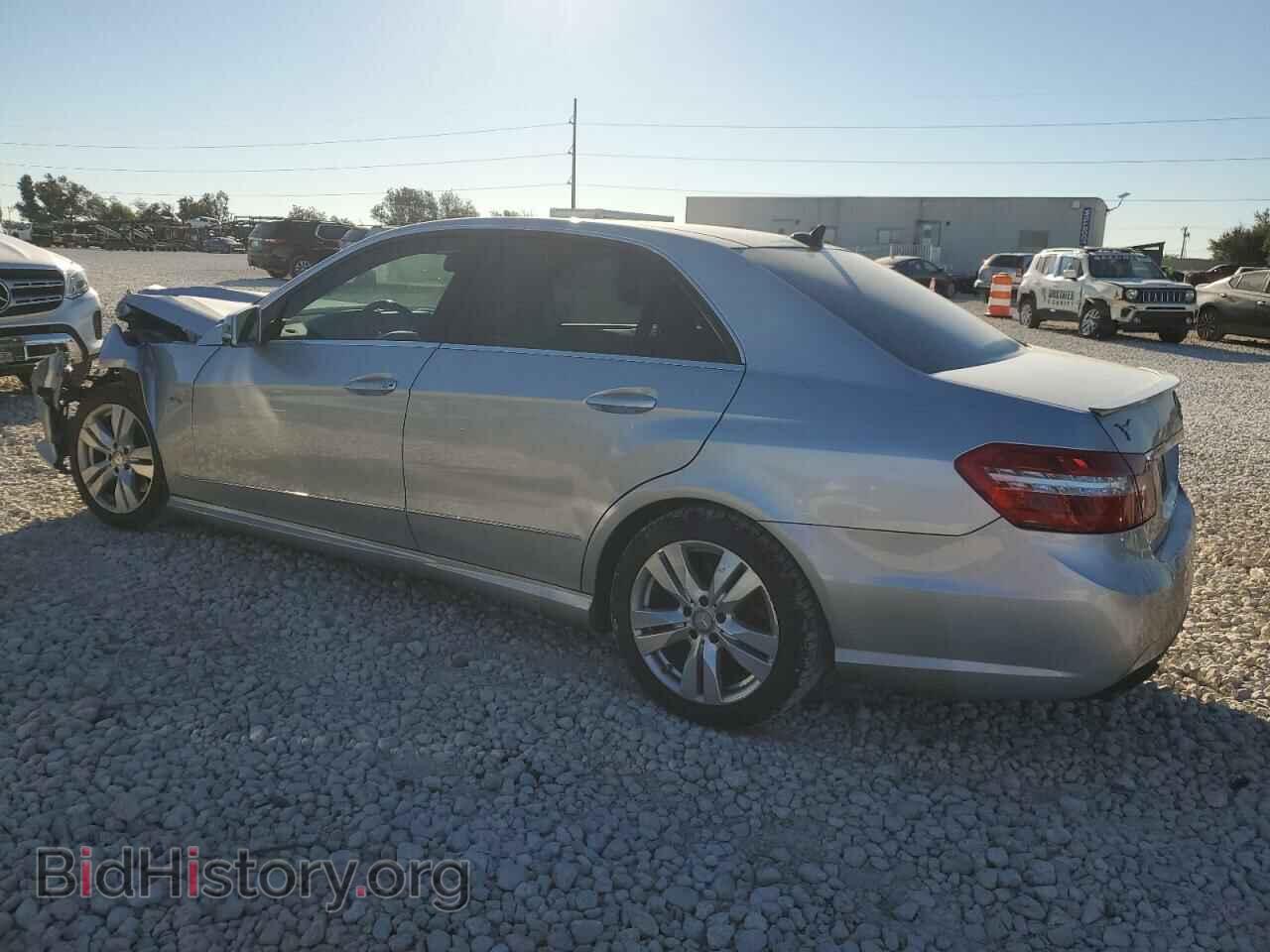 2011 MERCEDES-BENZ E-CLASS - VIN: WDDHF2EB7BA342376 - Фото 2