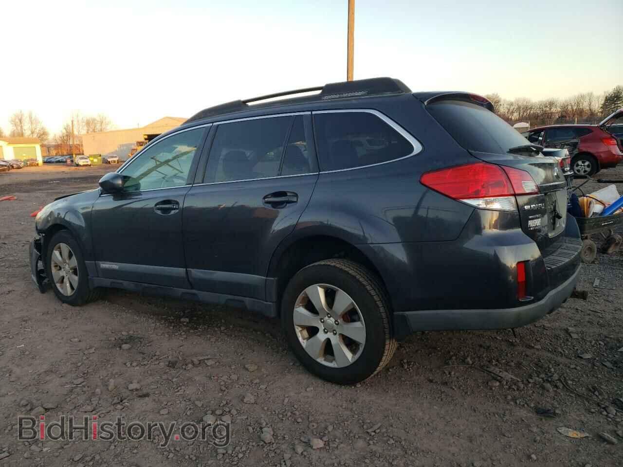 2011 SUBARU OUTBACK - VIN: 4S4BRBGC6B3323492 - Photo 2