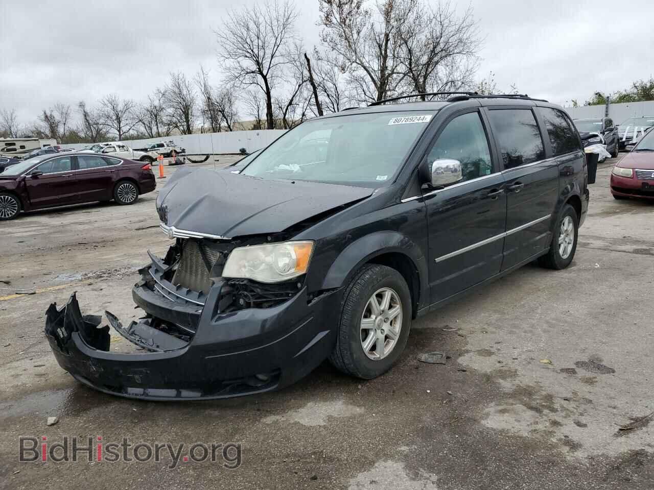 Фотография 2A4RR8DX6AR441927 - CHRYSLER MINIVAN 2010