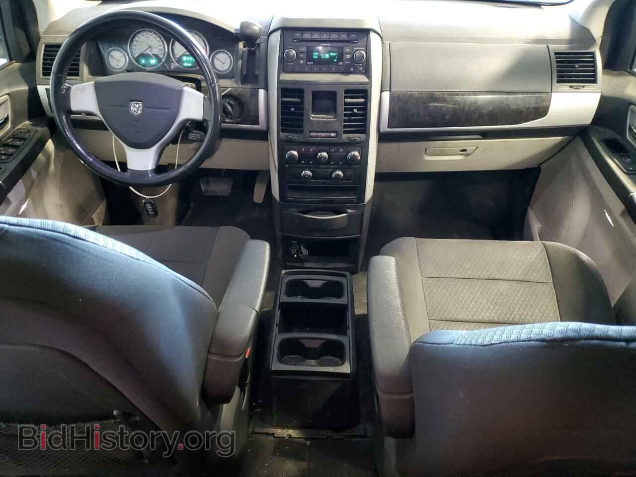 2010 DODGE CARAVAN - VIN: 2D4RN5D19AR484141 - Фото 8