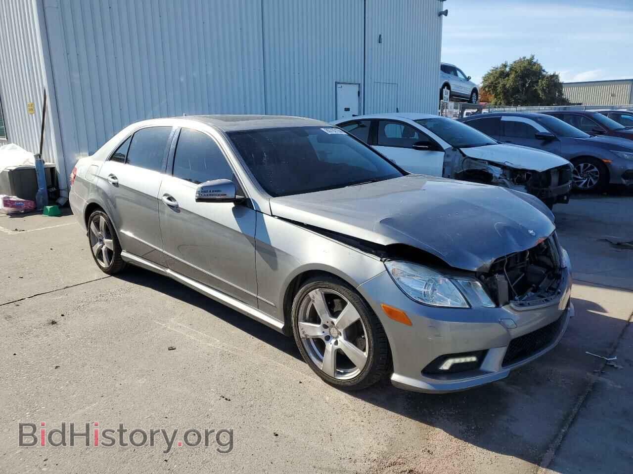 2011 MERCEDES-BENZ E-CLASS - VIN: WDDHF5GB3BA292915 - Фото 4