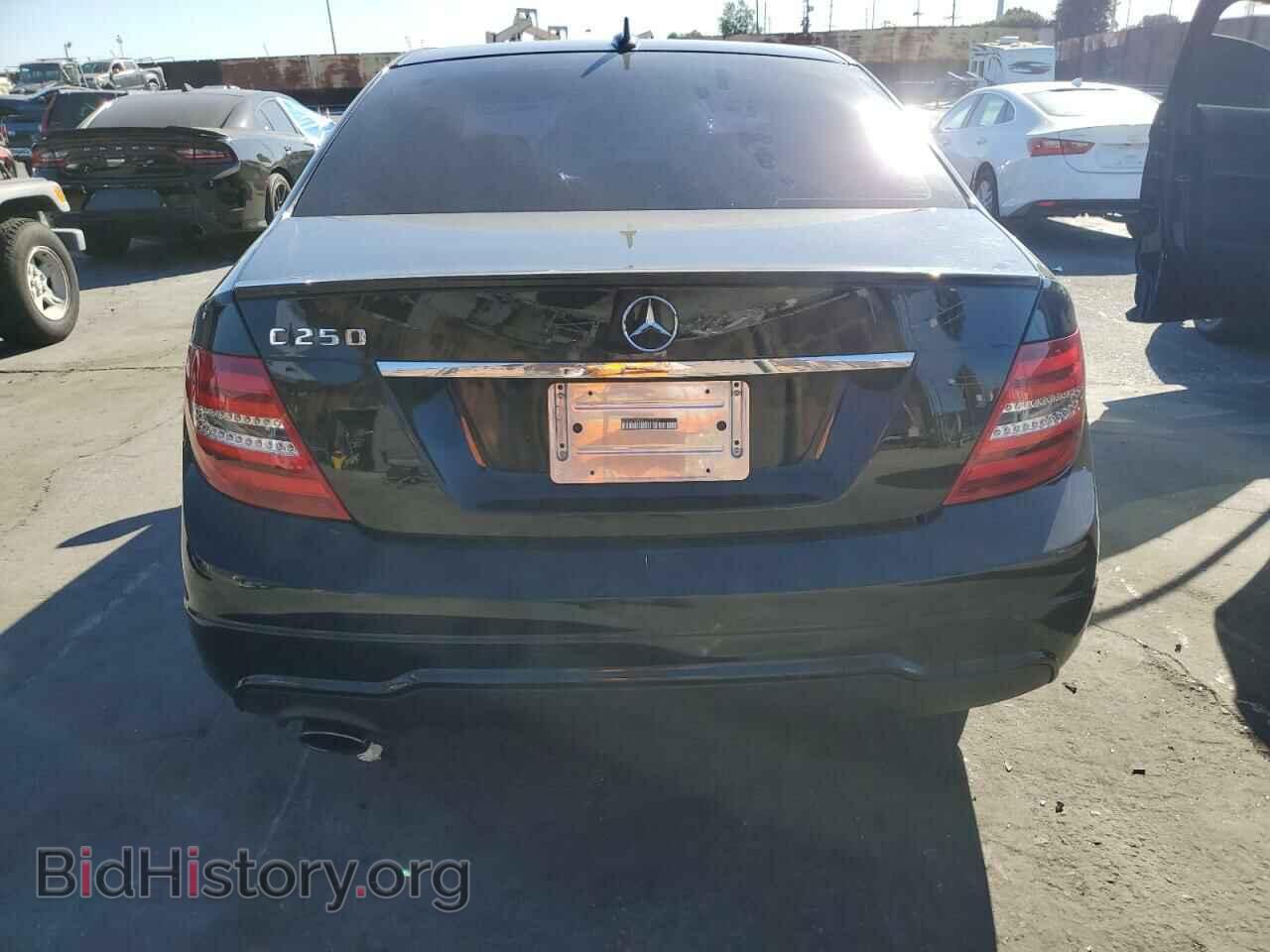 2012 MERCEDES-BENZ C-CLASS - VIN: WDDGF4HB9CA609098 - Фото 6