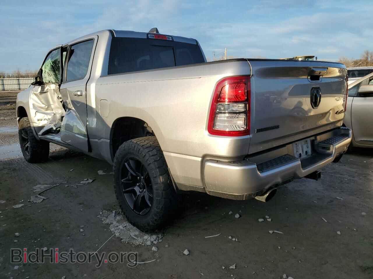 2020 RAM 1500 - VIN: 1C6SRFFT8LN159348 - Фото 2