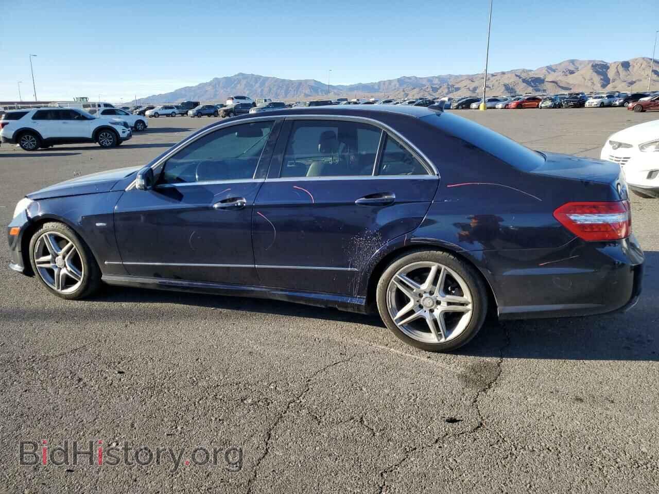 2012 MERCEDES-BENZ E-CLASS - VIN: WDDHF5KB1CA520127 - Фото 2