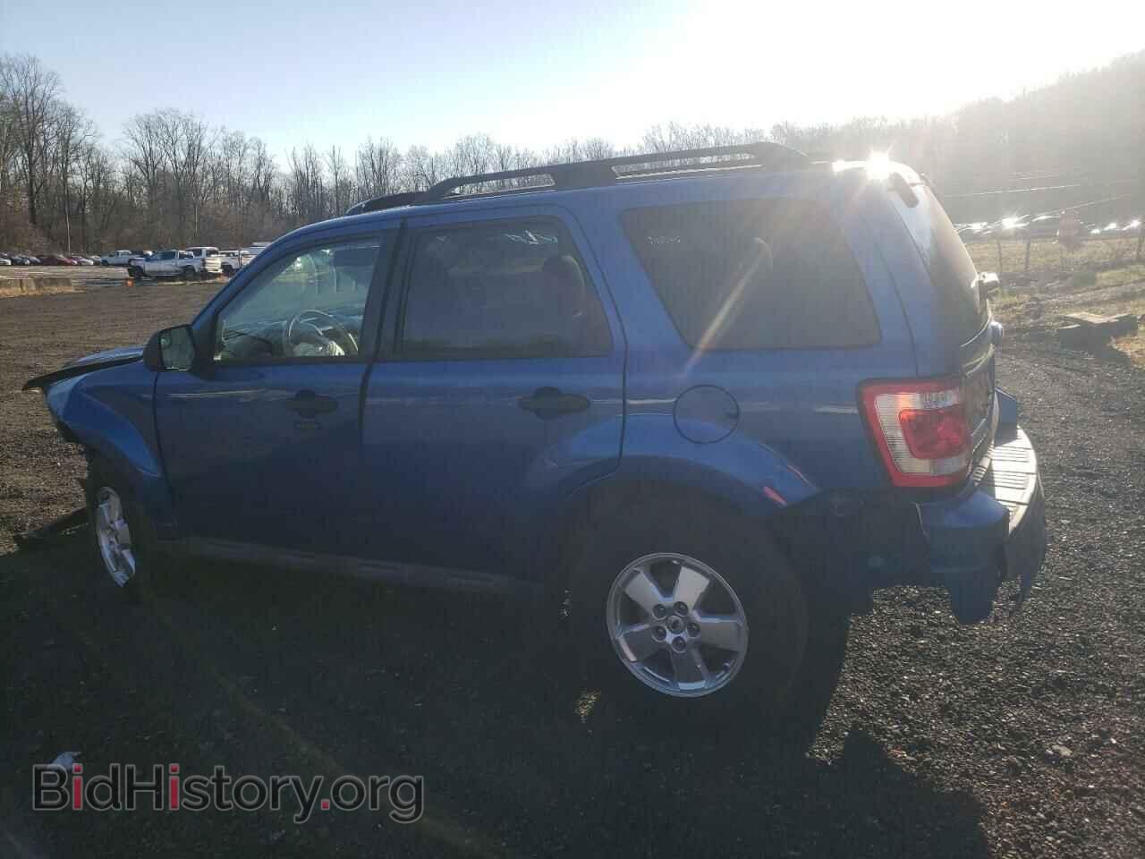 2011 FORD ESCAPE - VIN: 1FMCU0D72BKA53293 - Фото 2