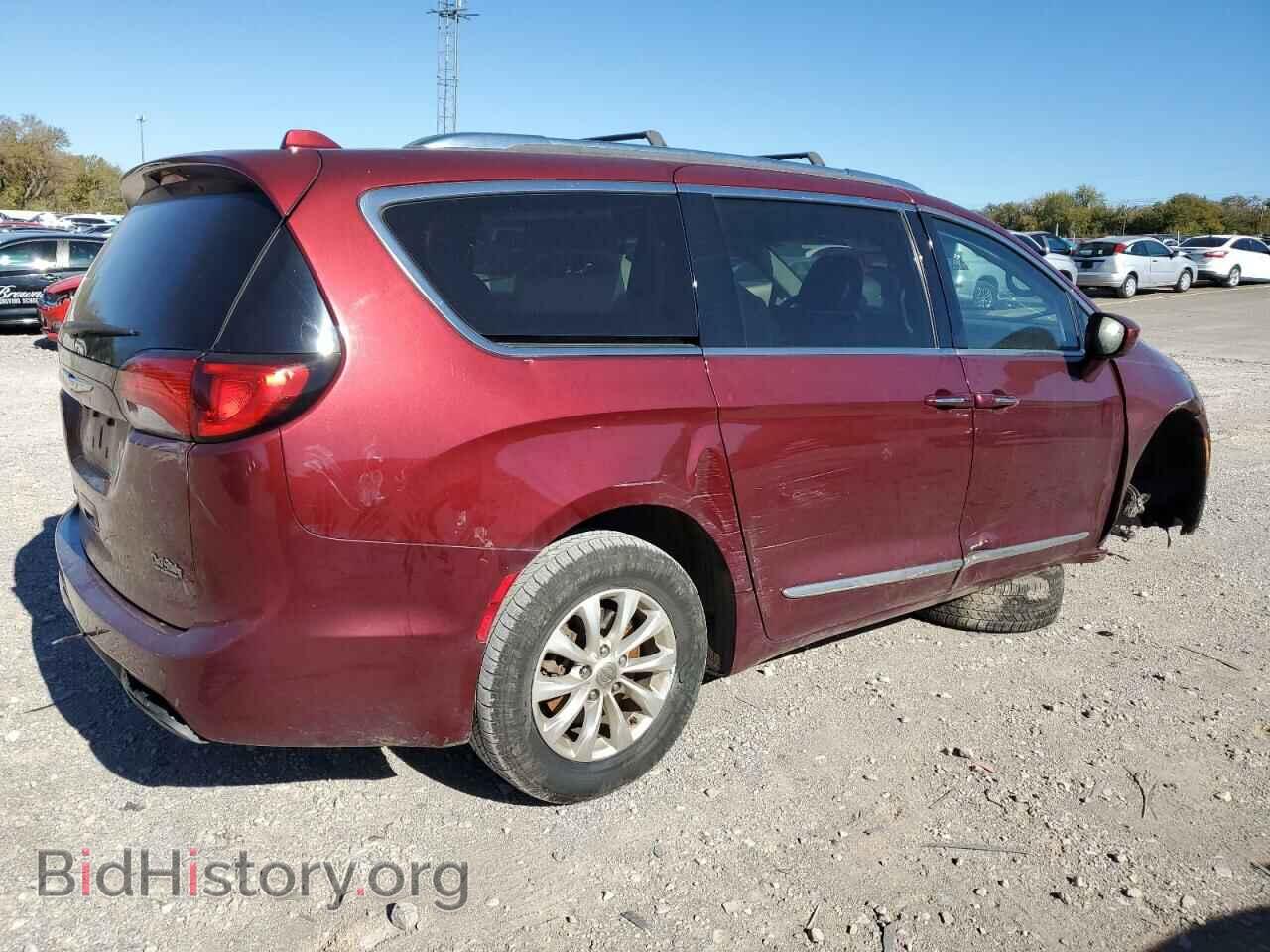 2018 CHRYSLER PACIFICA - VIN: 2C4RC1BG9JR185817 - Фото 3