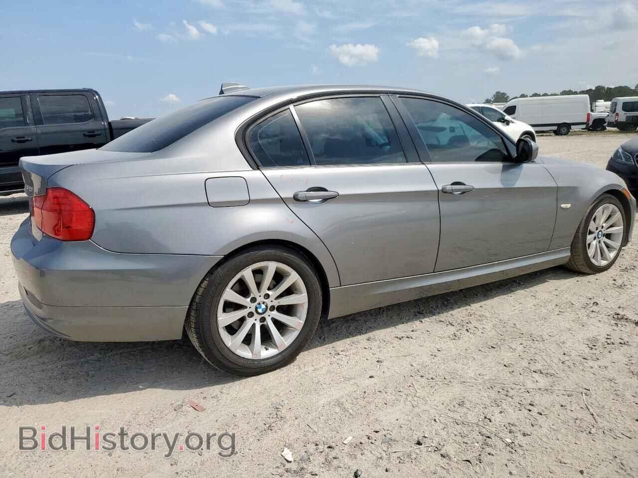 2011 BMW 3 SERIES - VIN: WBAPH7G53BNM59494 - Фото 3