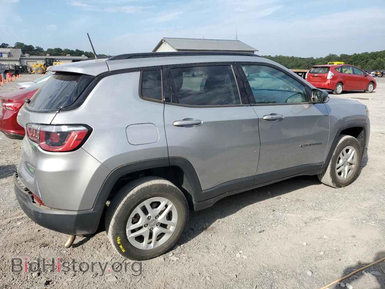 2018 JEEP COMPASS - VIN: 3C4NJDAB3JT256826 - Фото 3