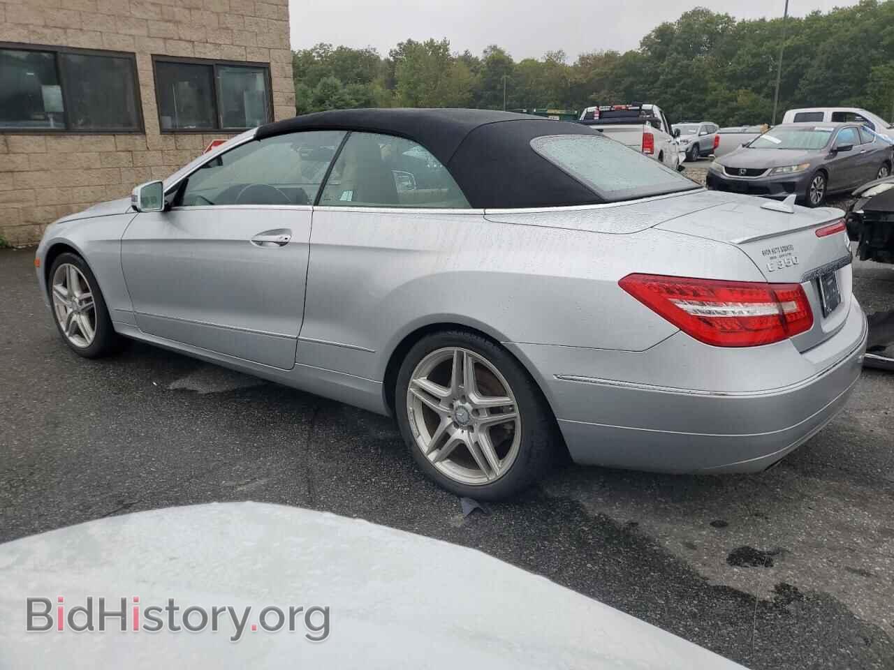 2011 MERCEDES-BENZ E-CLASS - VIN: WDDKK5GF0BF082943 - Фото 2